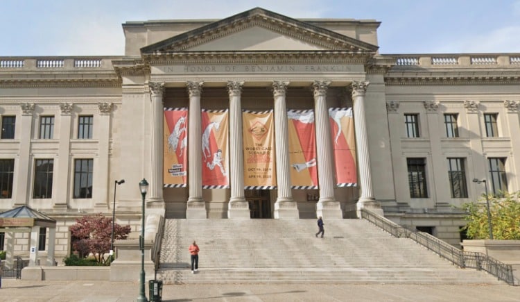 slip and fall accident lawyer in Philadelphia, Pennsylvania near science museum